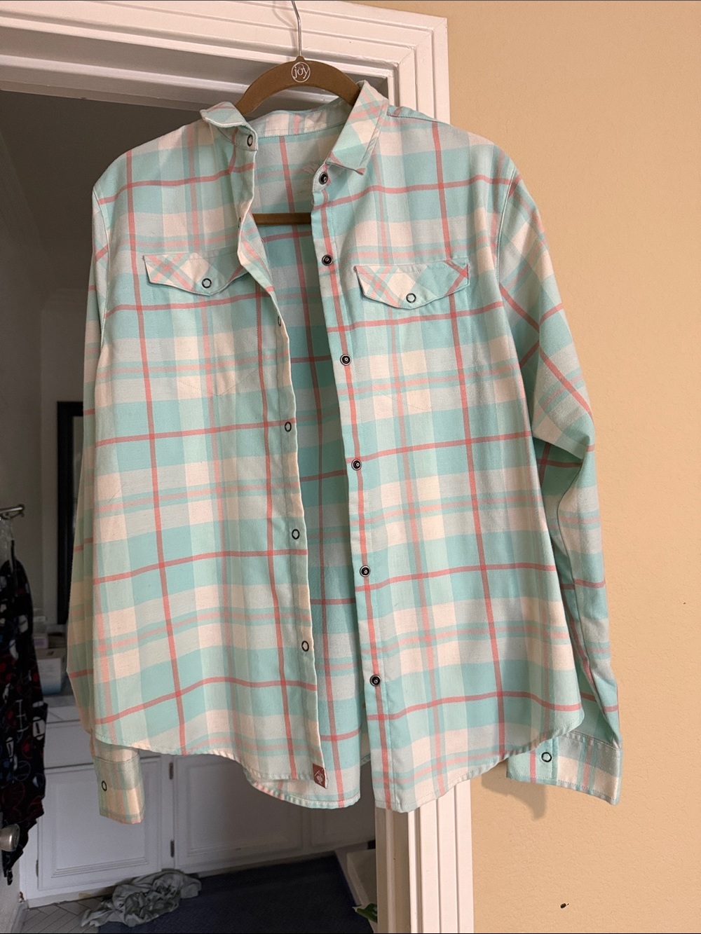 Women’s Mint Plaid Button-Down Shirt